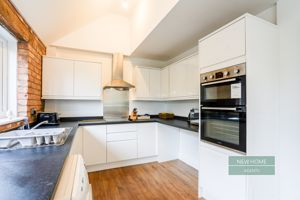 Photo 25- click for photo gallery